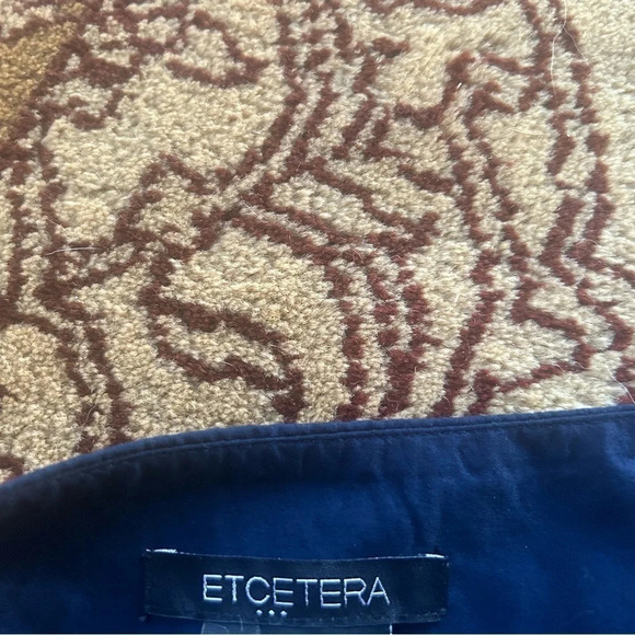 Etcetera beautiful skirt with pebble and yarn detail in bright  red- size 4 - Picture 6 of 6